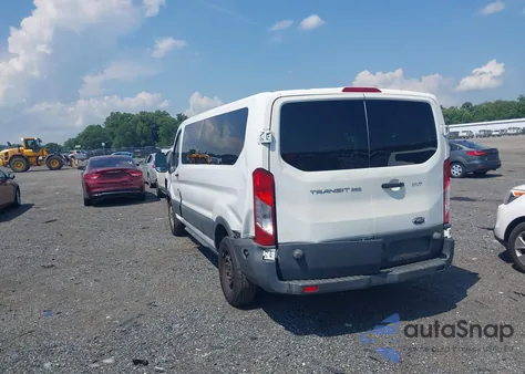 2015 Ford Transit Xlt z USA, uszkodzony, nr VIN 1FBZX2ZM0FKB01738